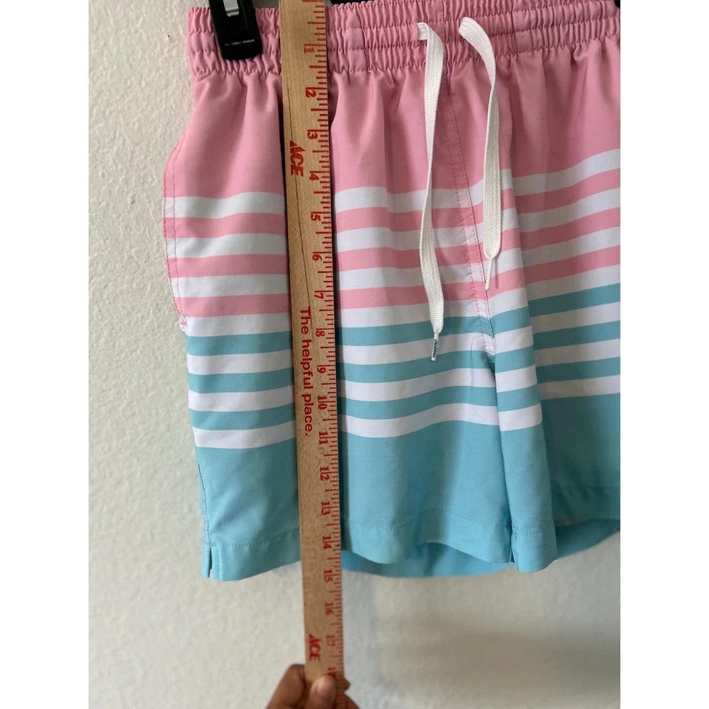 Chubbies Mens Pink Blue Striped Swim Trunks‎ 5.5 Inch Inseam Mesh Lined SZ SM